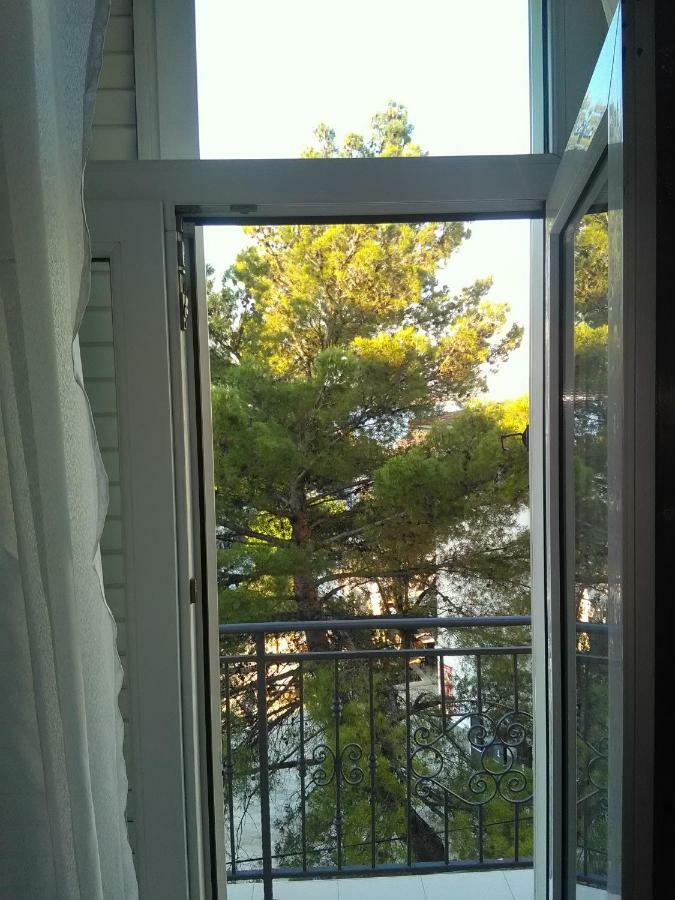 Apartment Sandra 2+2 *** Crikvenica Eksteriør bilde