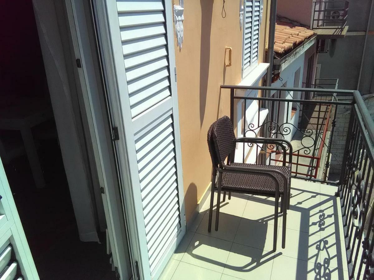 Apartment Sandra 2+2 *** Crikvenica Eksteriør bilde