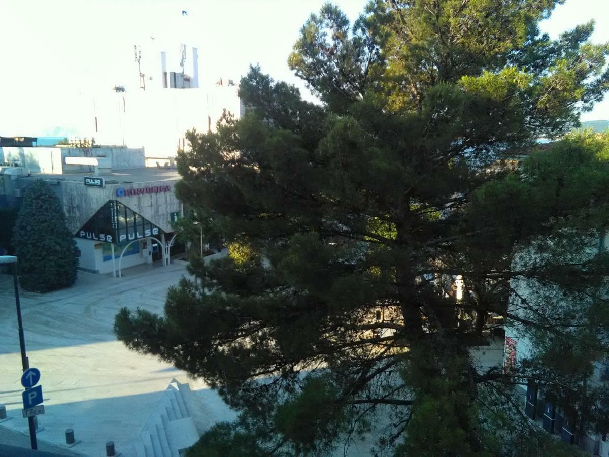 Apartment Sandra 2+2 *** Crikvenica Eksteriør bilde